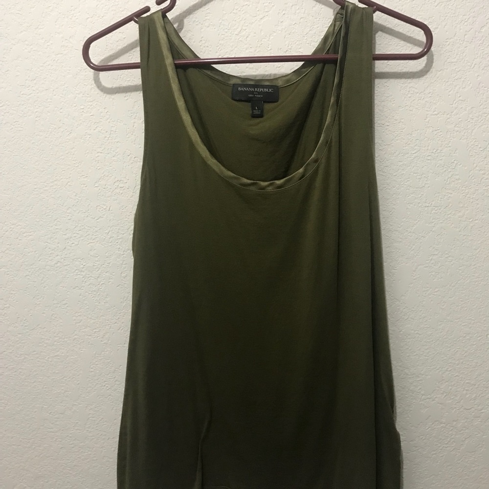 Banana Republic Luxe Touch tank top